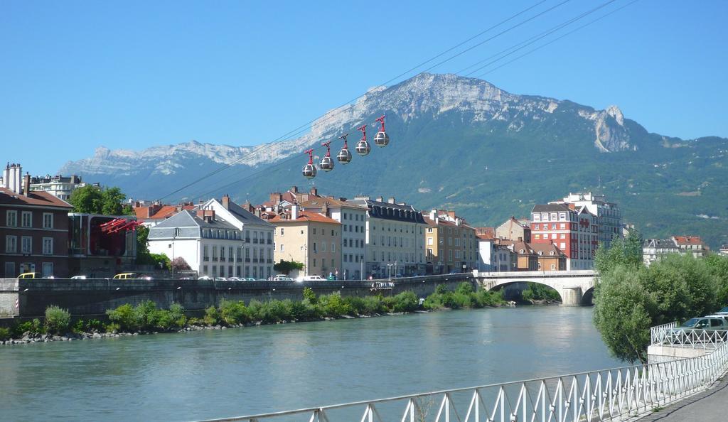 Greet Hotel Grenoble Centre Gare Exterior photo
